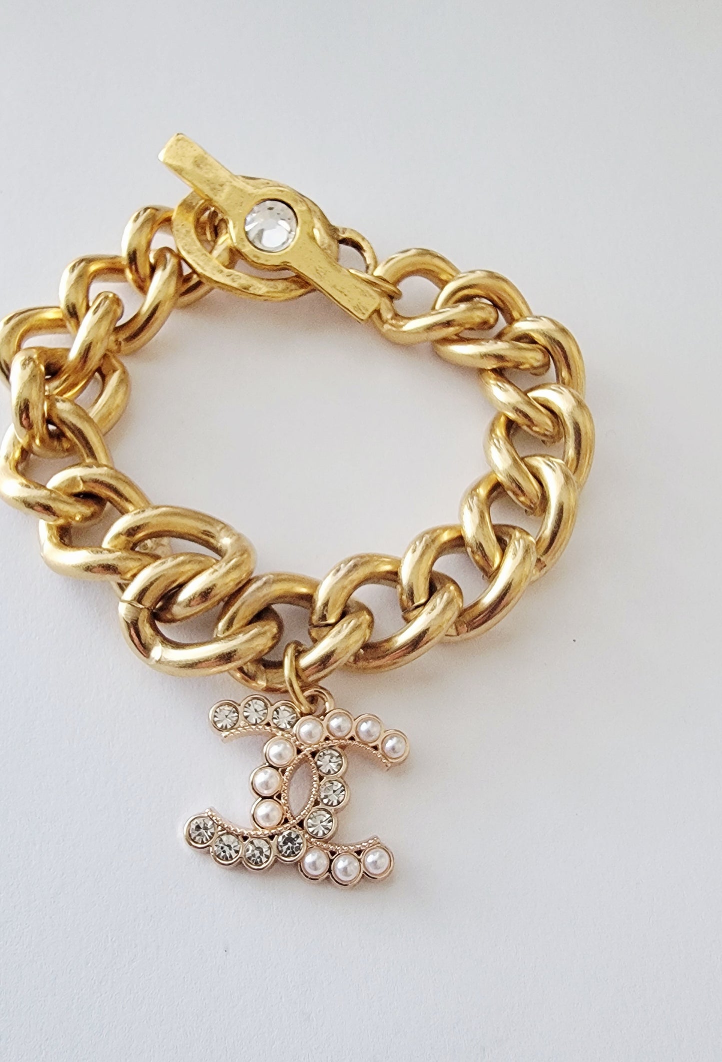 Authentic Vintage Chanel Charm Chuncky Chain Bracelet